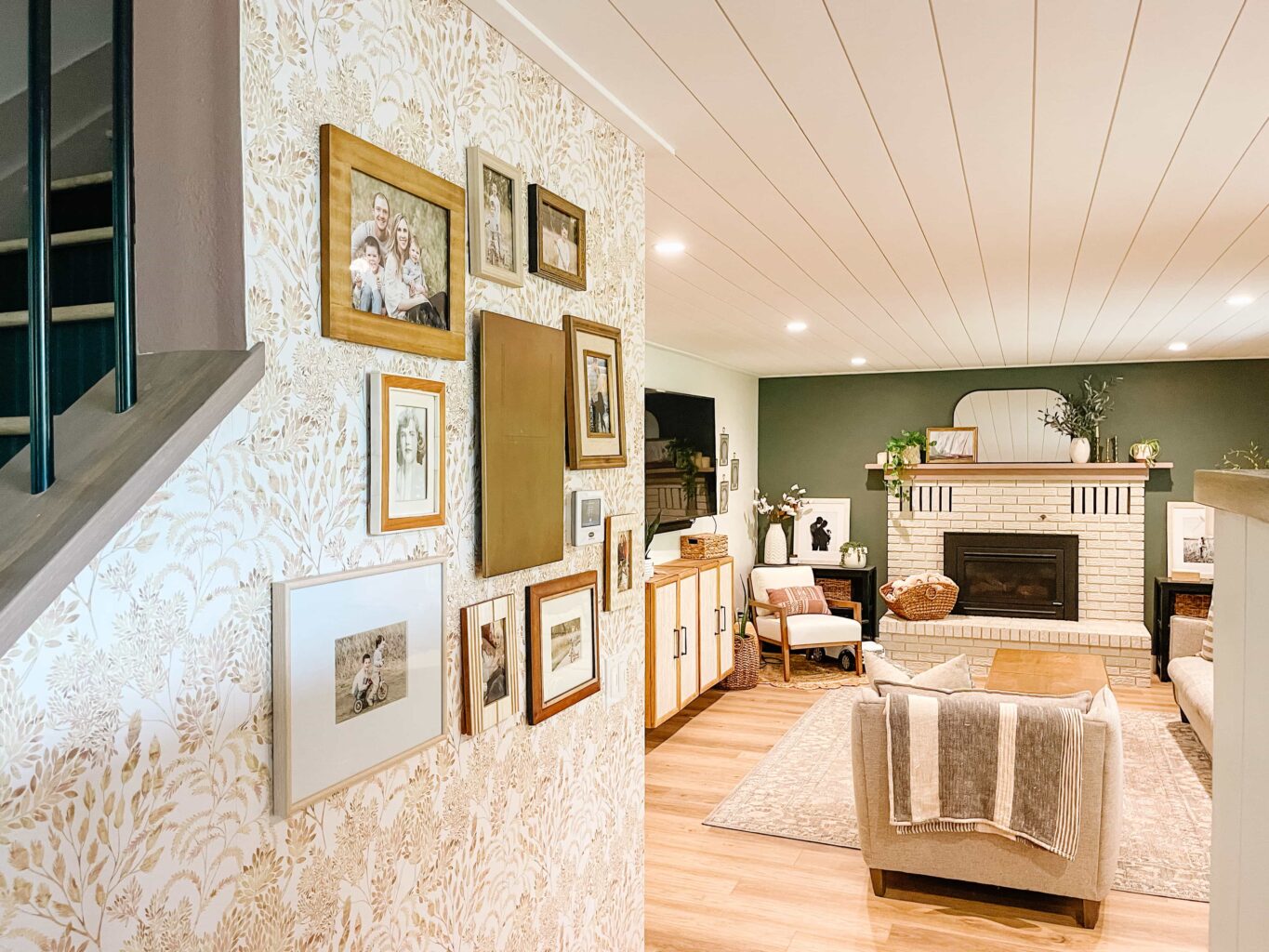 Professional Painters Inc residential wallpaper installation in Columbus OH